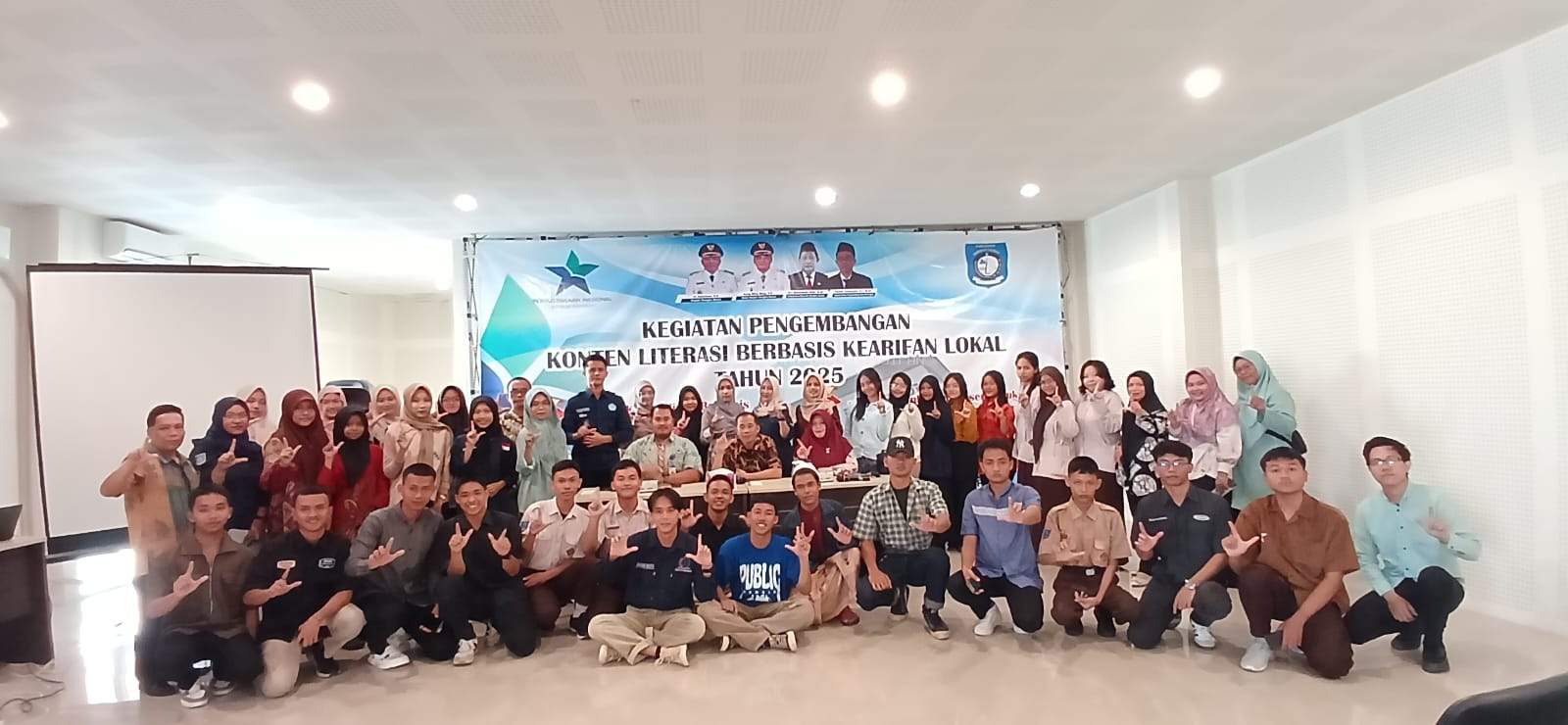 Perpusda Babar Bekali Puluhan Guru dan Pelajar Cara Membuat Video Konten Literasi